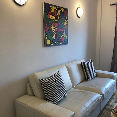 Cosy Apartment In Metaxourgeio Athén Kültér fotó