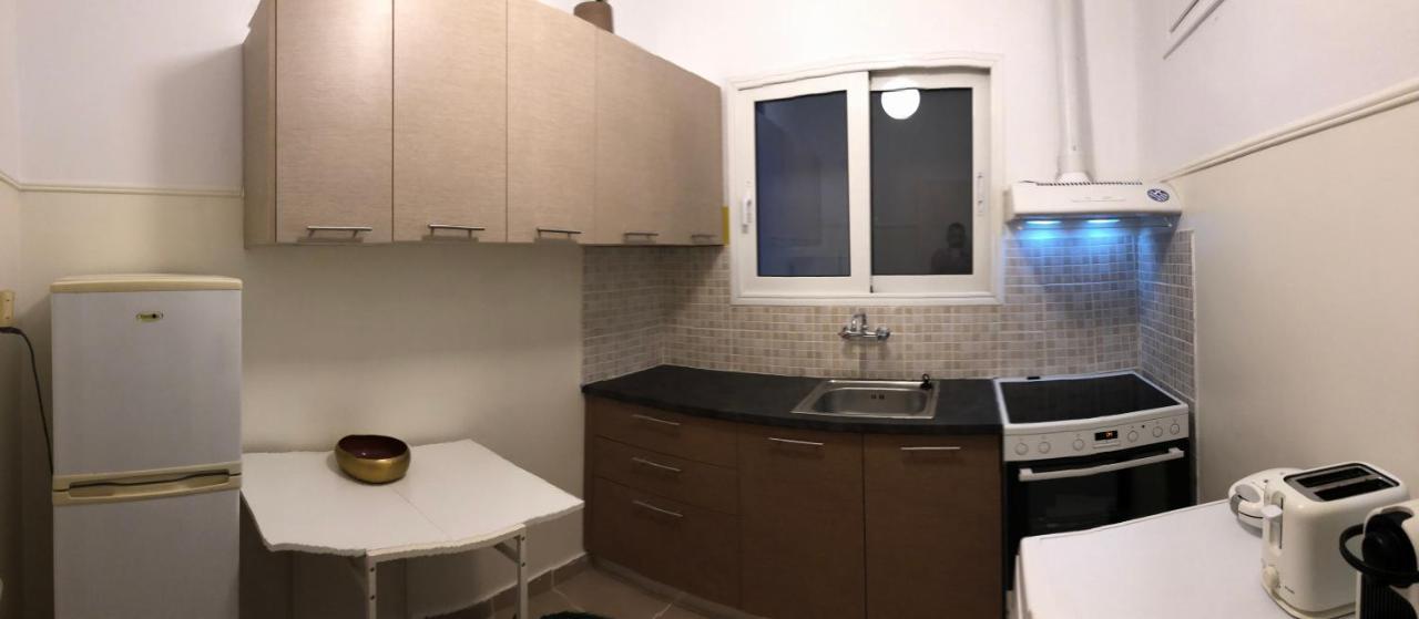 Cosy Apartment In Metaxourgeio Athén Kültér fotó